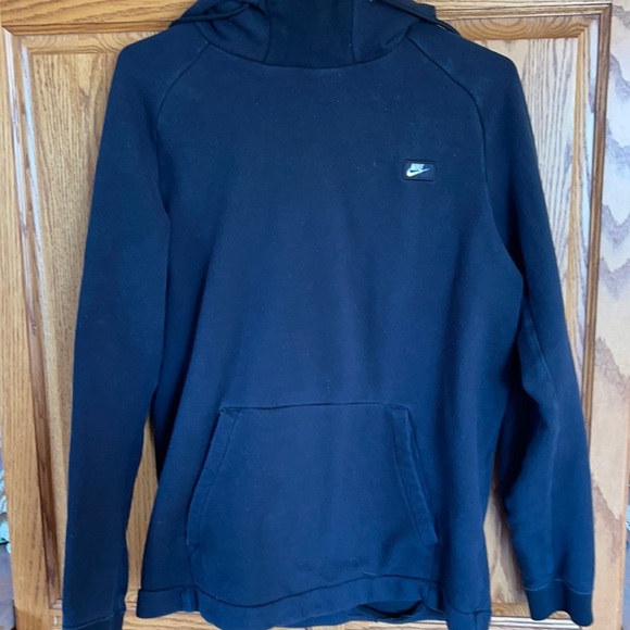 Nike Tops - Black Nike hoodie size L🔥🔥